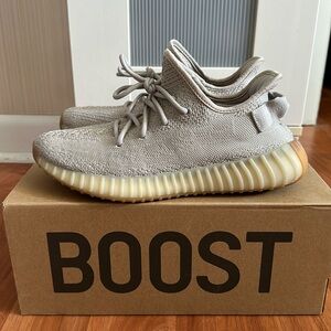 Yeezy 350 V2 Sesame